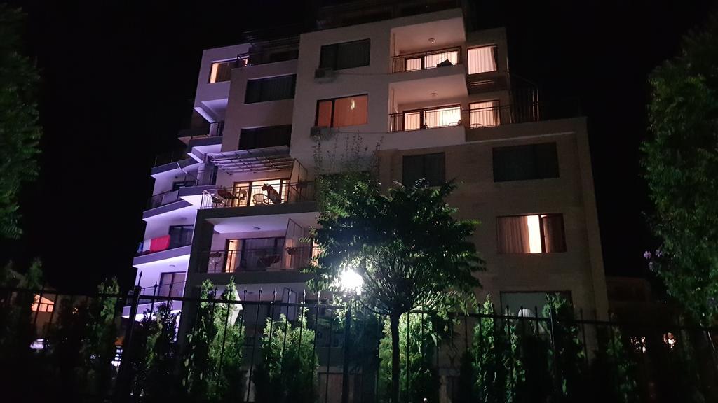 אפרטהוטל סבטי ולאס Aria Complex מראה חיצוני תמונה